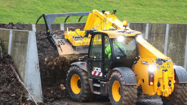 JCB telescopic handlers are entitled to Dualtech VT transmission