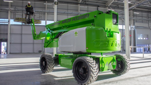 La 1ère nacelle hybride de 28 m livrée en France