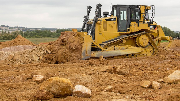 Caterpillar offers D6T with automatic transmission