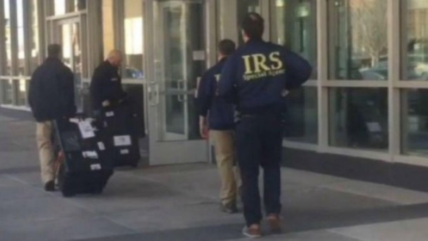 US Authorities raid Caterpillar HQ