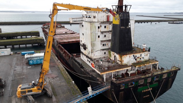 À Brest, le « Captain Tsarev » capitule