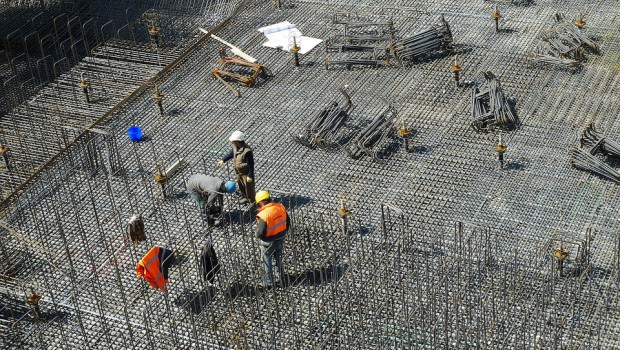 Brexit threatens 200,000 jobs in UK construction industry
