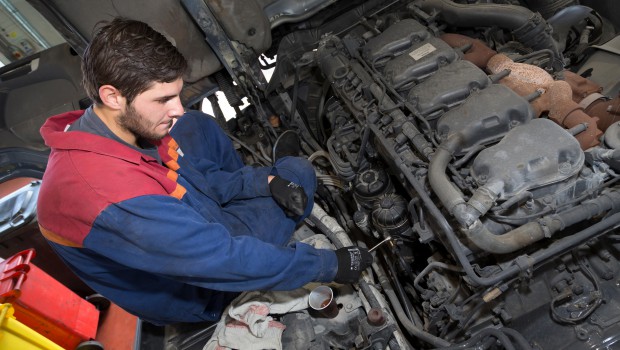 Scania France recrute