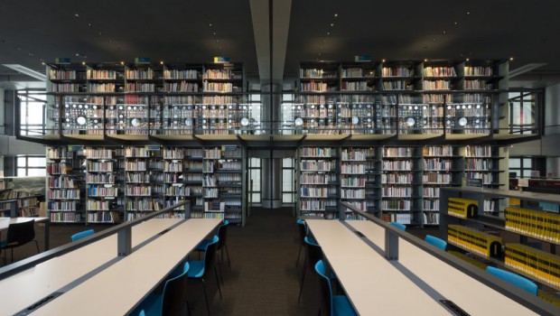 La bibliothèque de l'Institut du Monde Arabe toute pimpante