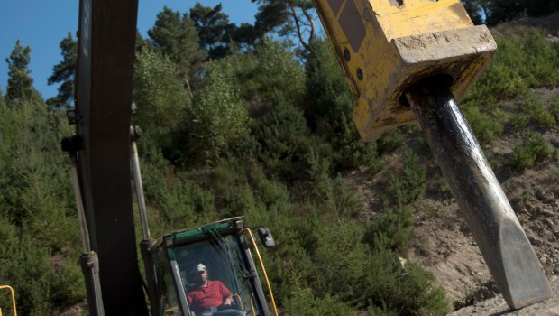 Atlas Copco extends its hydraulic breaker range