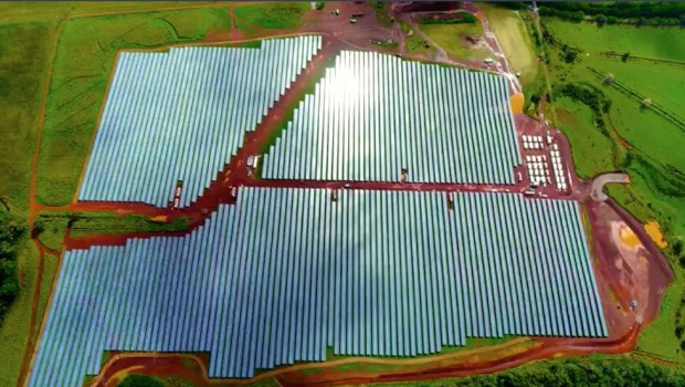 Hawaii solar plant powered by Tesla