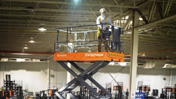 Aichi climbs in North America