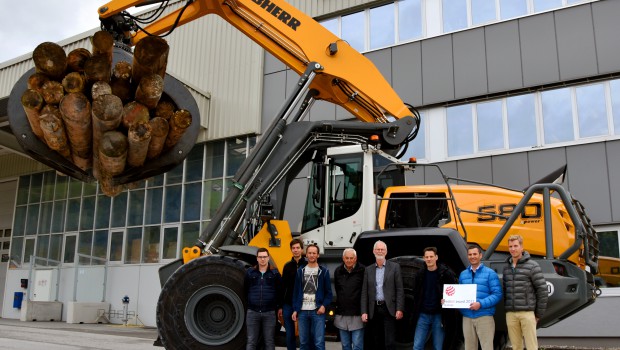 Le Red Dot pour la chargeuse forestière Liebherr L580 XPower