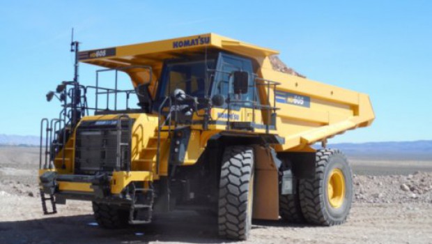 Komatsu HD605-8 in Belgium