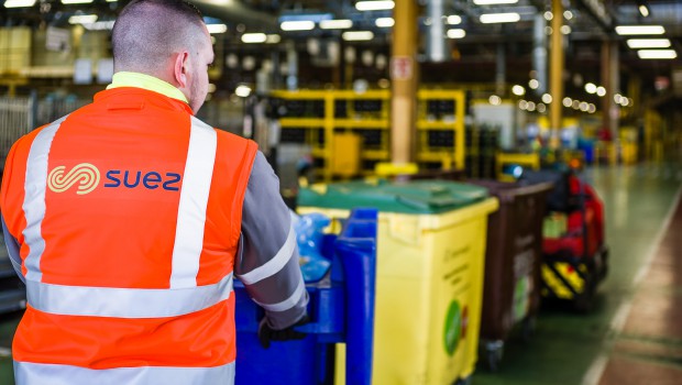 Suez attaque 2017 en fanfare