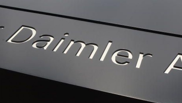 Daimler AG to build new major lithium-ion battery factory in Germany