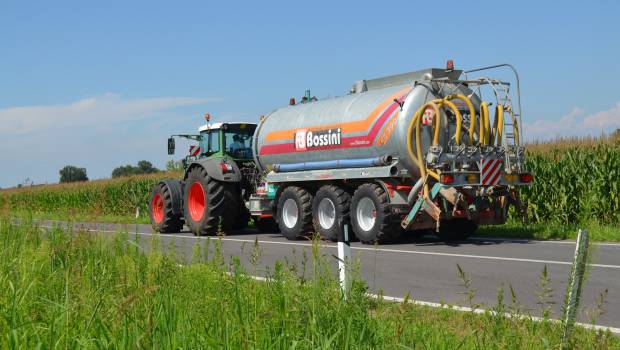 BKT : des pneus mixtes route-champs