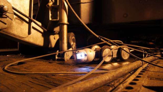 Un robot cure les drains de la LGV Nord