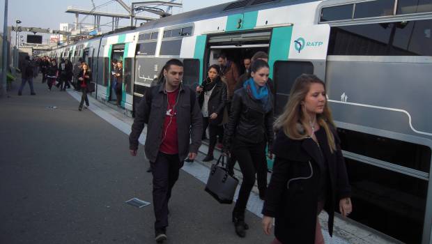 Travaux sur le RER A : contourner le problème !