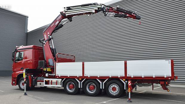 Fassi présente une configuration spéciale de la grue F545RA