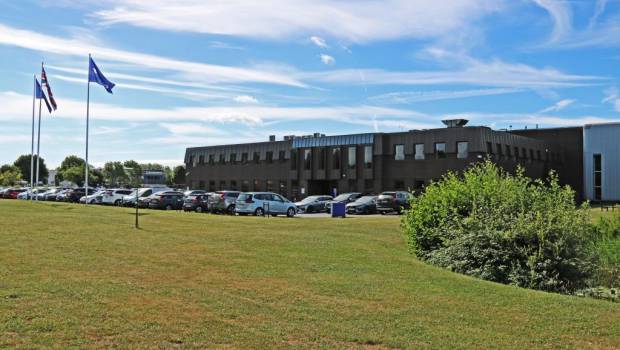 Volvo CE cède son réseau de distribution en Grande Bretagne