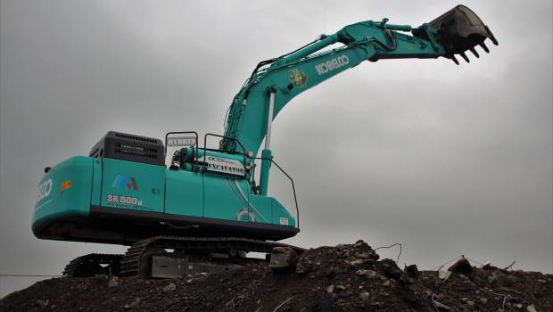Kobelco joue gros