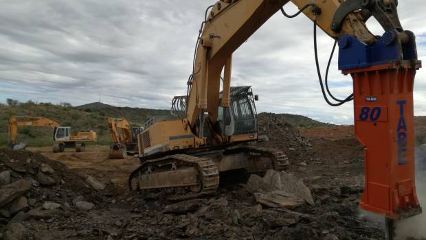 Tabe étoffe sa gamme de brise-roche hydrauliques