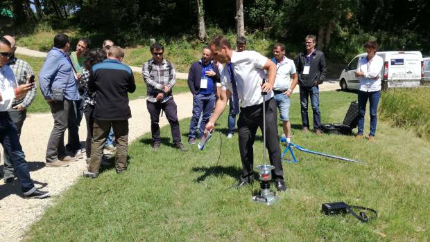 Circulez, c’est compacté !
