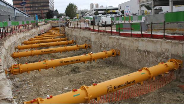 Le buton hydraulique fait son trou