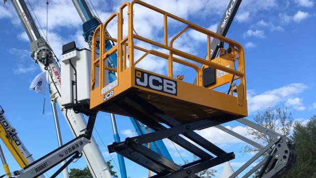 JDL : JCB dévoile ses premières nacelles automotrices