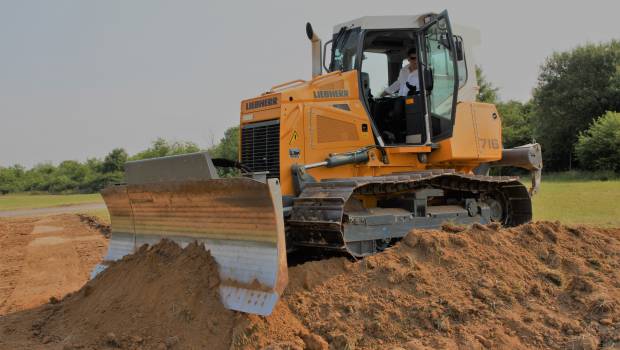 Liebherr : un mini-bouteur sinon rien