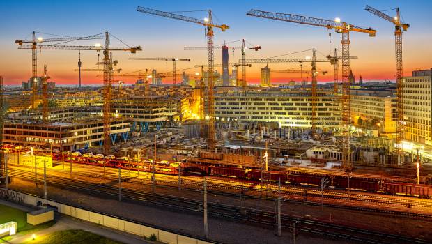 Un ballet de grues Liebherr à Vienne