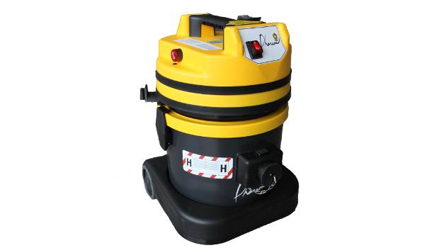 Un aspirateur spécial amiante et poussières dangereuses