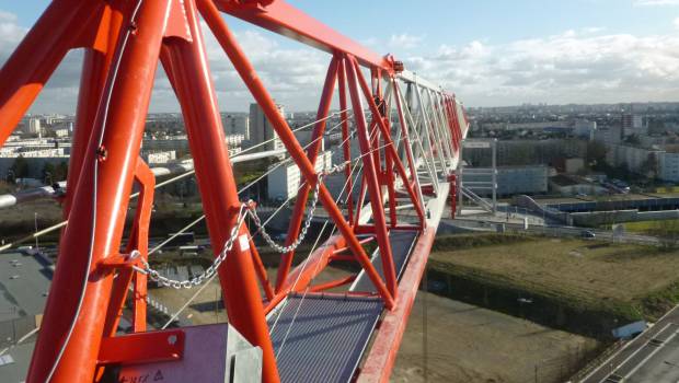 Montceau-Les-Mines : Terex Cranes déménage