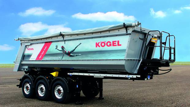 Kögel dévoile une nouvelle semi-remorque à 3 essieux
