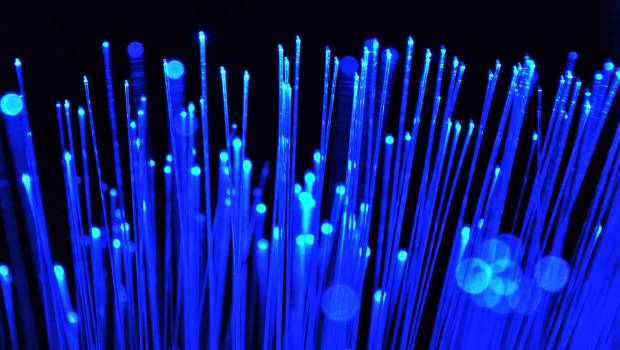 Une taxe sur la fibre optique