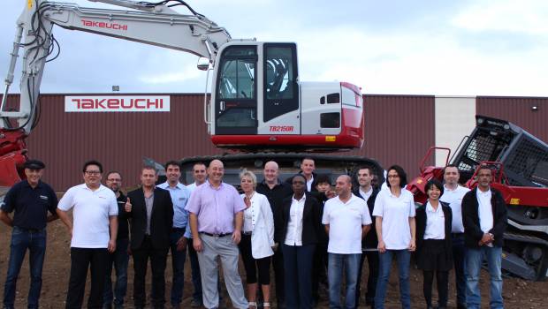 Démos en folie chez Takeuchi