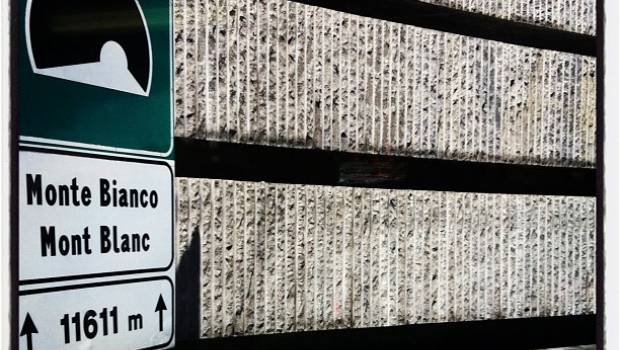 La dalle de roulement du Tunnel du Mont Blanc en rénovation