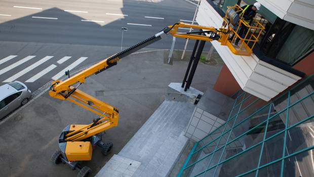 Haulotte se pose en « apporteur de solutions »