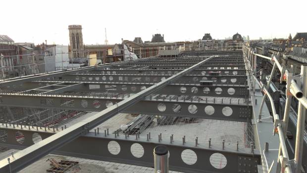 Un écrin métallique pour La Samaritaine