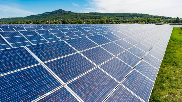 Engie et Suez collaborent pour développer des parcs photovoltaïques