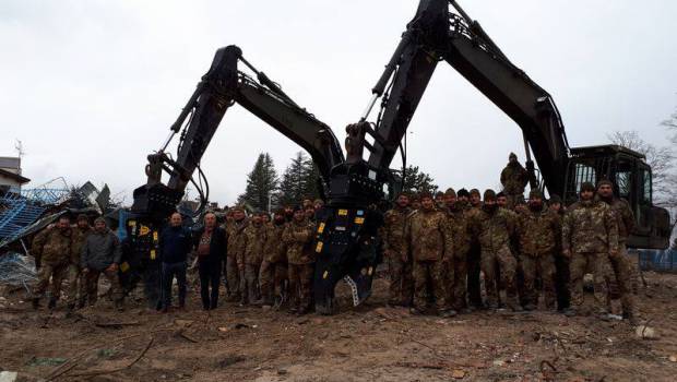 Des pelles Komatsu pour le 6e régiment de l'armée italienne