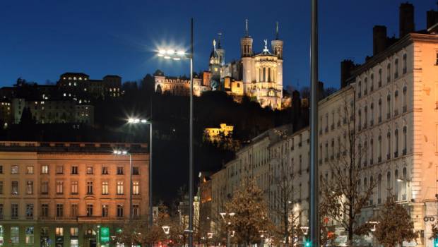 Eclairage : Arcom et Citylone oeuvrent pour la ville connectée