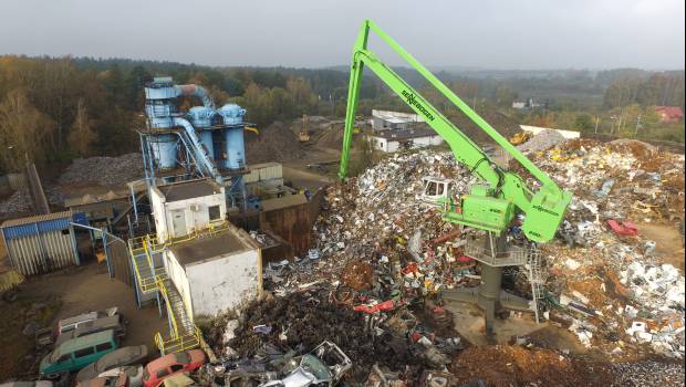 Grue 8100EQ, la tour de contrôle des chantiers