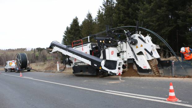 Télécom : la trancheuse versatile gagne du terrain