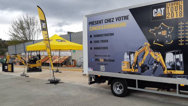 Le Cat Compact Tour est en marche !