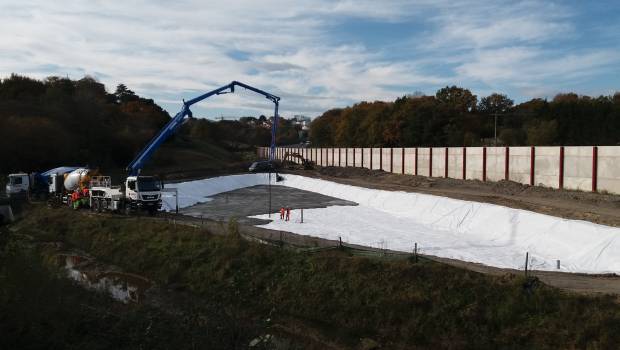 L'A63 bétonne son élargissement
