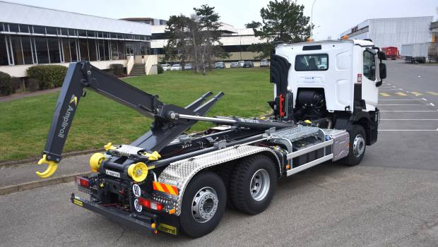 Carrosserie Drouet adopte les bras Ampliroll