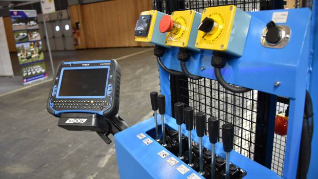 Un pénétromètre sachant forer chez Apageo