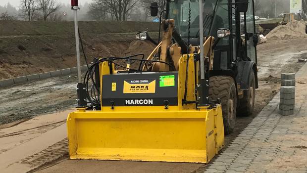 Harcon sort un nouveau niveleur