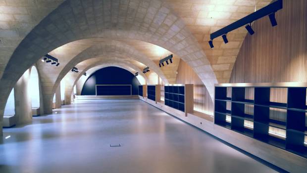 Un monastère en béton en Gironde