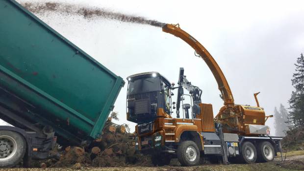 Cobra : le nouveau broyeur Jenz chez Noremat