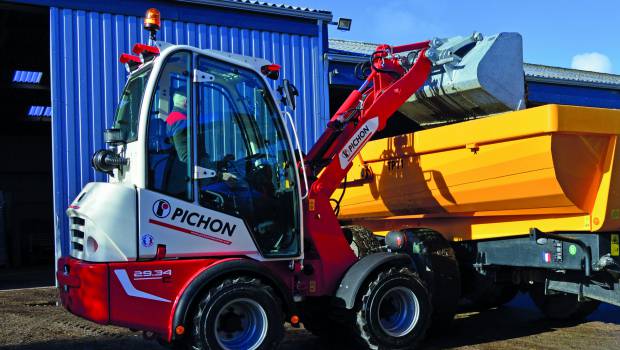 Mecalac rachète les chargeuses agricoles Pichon