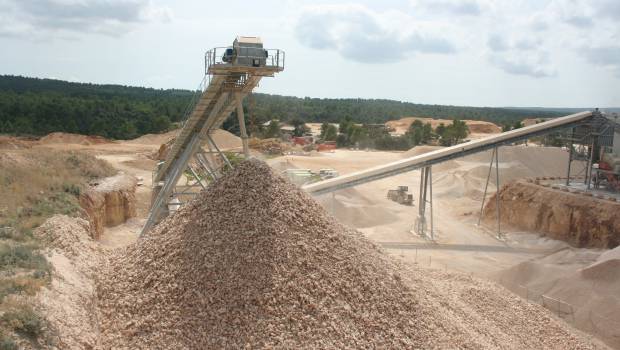 Colas Centre-Ouest étend son activité granulats avec LafargeHolcim