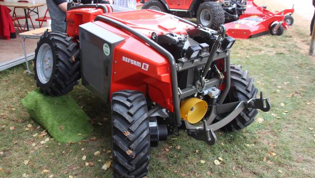 Metron de Reform: polyvalent, hybride et radio-commandé